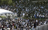Hiroshima nghiêng mình tưởng niệm các nạn nhân thảm họa bom nguyên tử